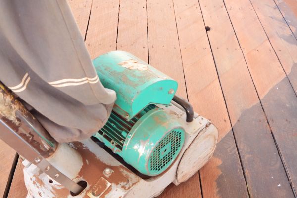 Cedar Deck Sanding in Breckenridge